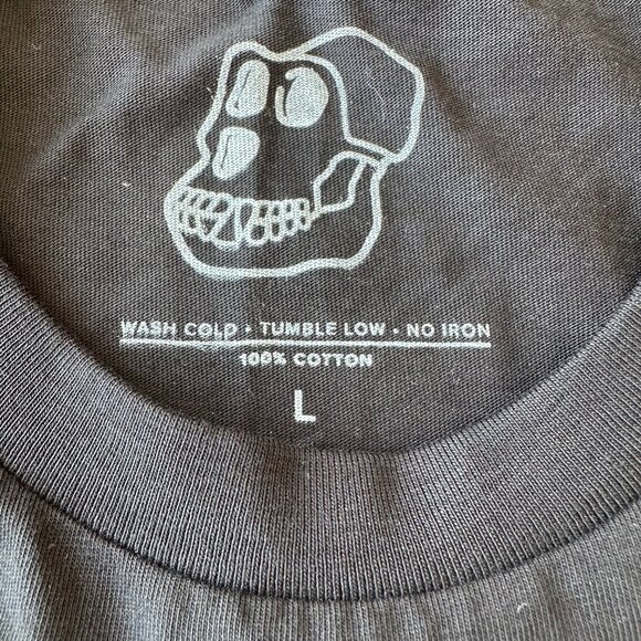 Bored Ape Yacht Club Authentic Holographic Tee - NEW/RARE - Large - Picture 5 of 7